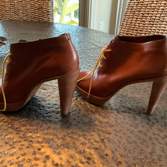 Cole Haan Stephanie Air Chukka, Woodbury - Picture 8 of 9